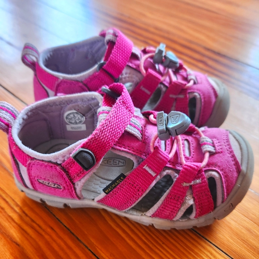Toddler Keens
